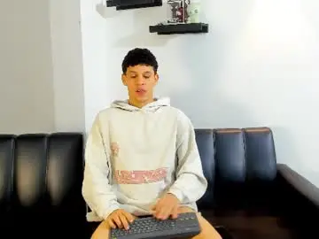 Chaturbate Nude Webcam of john_ssnow29