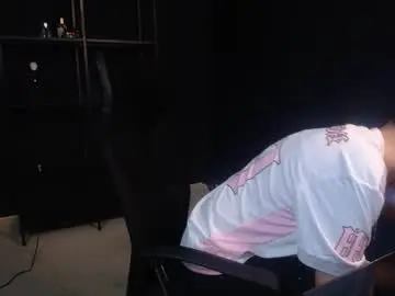 Chaturbate Live Sex Cam of felixstark