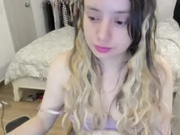 Chaturbate Nude Webcam of kittywantslove23