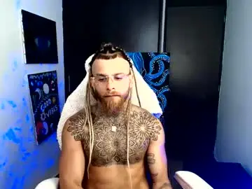 Chaturbate Best live sex cam show of vickingcock7