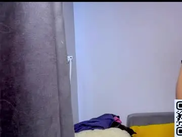 Chaturbate Nude Webcam of dreamyblushfairy