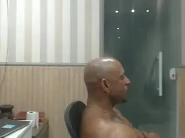 Chaturbate Live Sex of hebertgomes