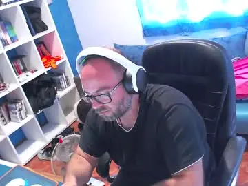 Chaturbate Adult Video Chat of ravingr3d3