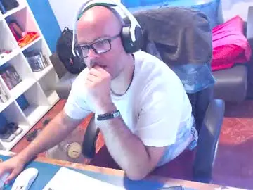 Chaturbate Nude Webcam of ravingr3d3