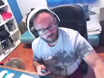 Chaturbate Best live sex cam show of ravingr3d3