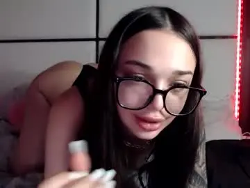 Chaturbate Live Sex Cam of celeste_veyl