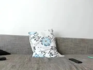 Chaturbate Nude Webcam of squirt_bunny77