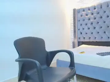 Chaturbate Free Porn Cam of lenny_knox2