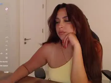 Chaturbate Sex Cam of _just_a_queen_3