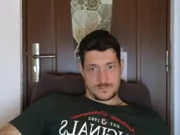 Chaturbate Adult Video Chat of tattooedhunk_