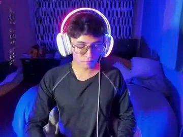 Chaturbate Best live sex cam show of angelito18_twink