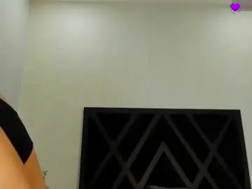 Chaturbate Sex Chat of zoee_martins_