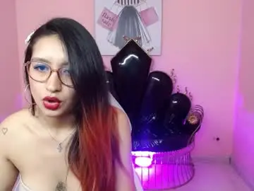 Chaturbate Live Sex of _nahomi_x