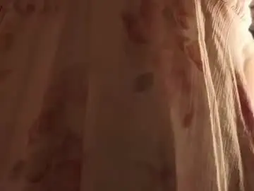 Chaturbate Sex Cam of mila_luxe