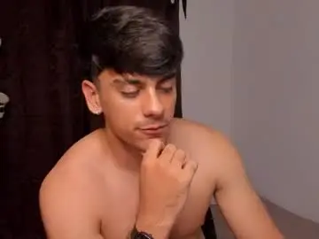 Chaturbate Live Sex of paul_w8