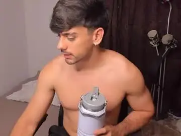 Chaturbate Best live sex cam show of paul_w8