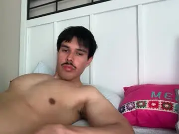 Chaturbate Nude Webcam of infamouslucas