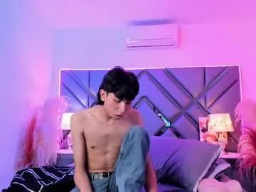 Chaturbate Best live sex cam show of milanhair
