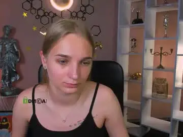 Chaturbate Adult Webcam of rebecca_smile_