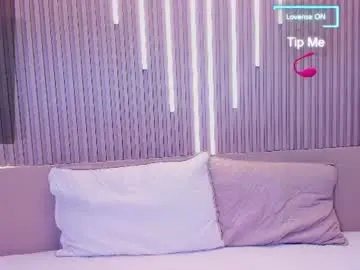 Chaturbate Live Sex Cam of emma_doll7