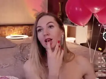 Chaturbate Live Sex Cam of hello_lisha