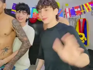 Chaturbate Watch Live Sex Cams of masters_sexx