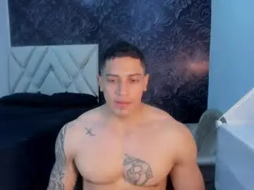 Chaturbate Live Porn of andrew_jhones