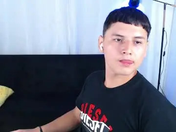 Chaturbate Adult Webcam of estebancum18