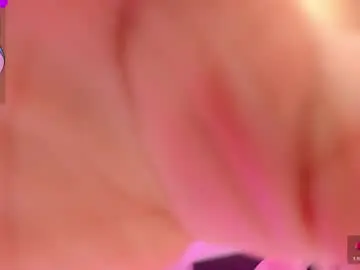 Chaturbate Adult Video Chat of evelynhoward23