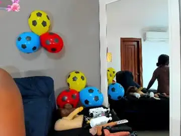 Chaturbate Free Porn Cam of naomyy_cooper