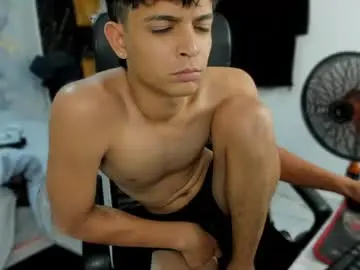 Chaturbate Free Live Porn of big_boss699