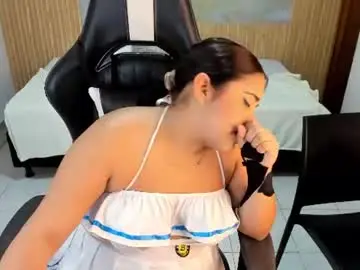 Chaturbate Live Sex Cam of samy_19_