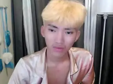 Chaturbate Watch Live Sex Cams of jemart_urnaughtboy