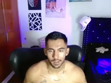 Chaturbate Adult Webcams of romanpearce_