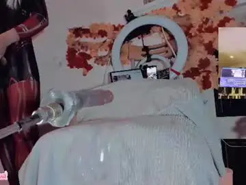 Chaturbate Live Sex Cam of kate_yoshy