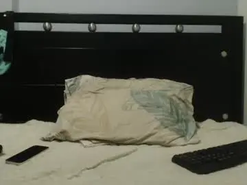 Chaturbate Free Live Porn of brianbigcock777