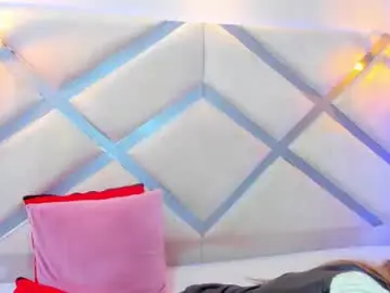 Chaturbate Live Porn of cami_rouxx