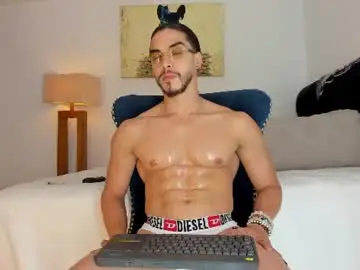 Chaturbate Sex Chat of valentinocorleone_