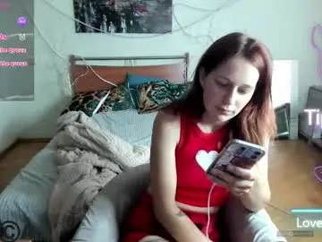 Chaturbate Live Sex Cam of lilyviolet7