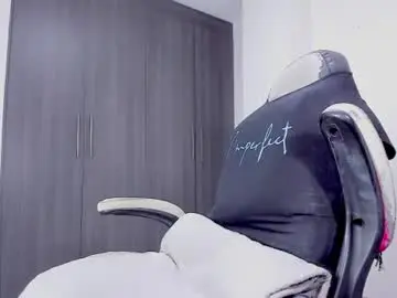Chaturbate Live Sex Cam of xtalianahotx