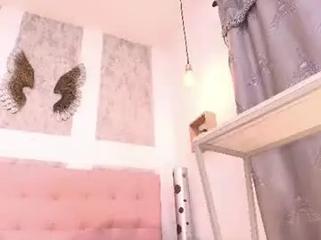 Chaturbate Sex Cam of zhamira_21