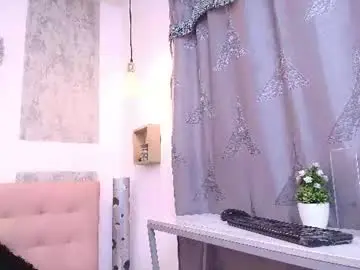 Chaturbate Sex Chat of zhamira_21