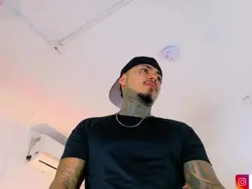 Chaturbate Best live sex cam show of jordansmiith_