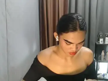 Chaturbate Live Sex Cam of neomi_hardcock