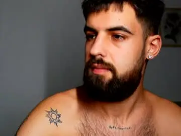 Chaturbate Free Live Porn of hairyrobxxx