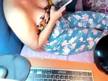 Chaturbate Sex Cam of alexa_latina