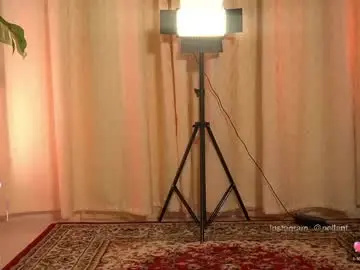 Chaturbate Live Sex Cam of antonella_maitt
