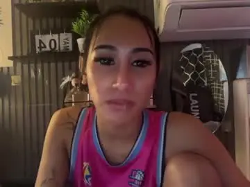 Chaturbate Live Porn of bitchyfarrah_moores