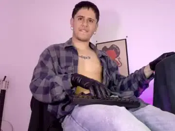 Chaturbate Watch Live Sex Cams of antonnello_