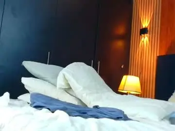 Chaturbate Live Sex Cam of black_treassure